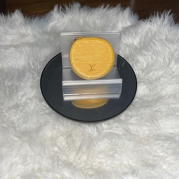 Louis Vuitton Epi Ecrin 8 Bijoux Jewelry Case in yellow GUC - Picture 3 of 11